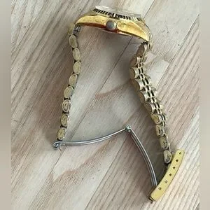 Waltham | Accessories | Waltham Ladies Watch Vintage Gold  display picture 1